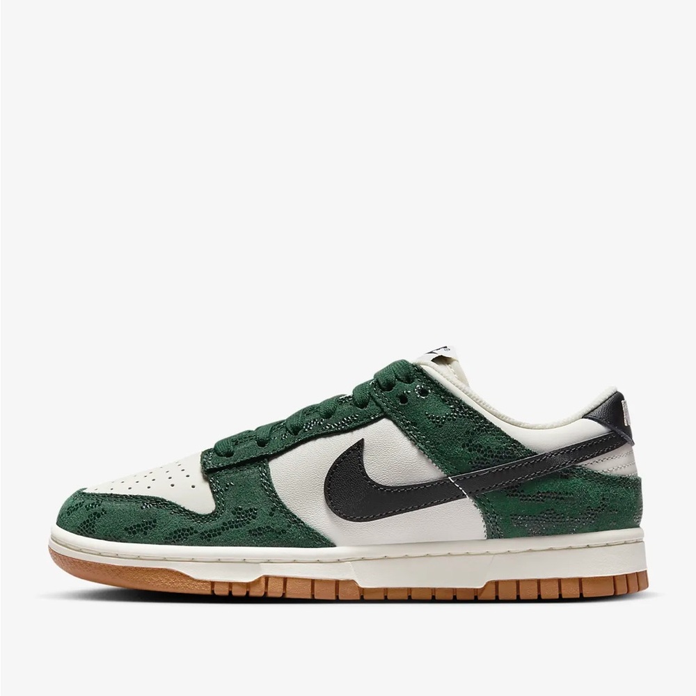 Nike Dunks Low
